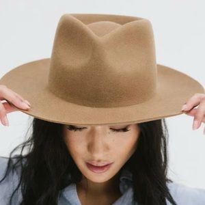 ZARA tan/brown wool blend felt Boho 3” wide brimmed hat - women’s medium